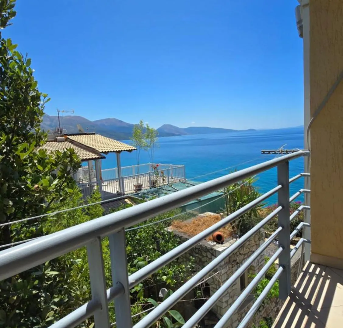 Sunset Apartments Qeparo
