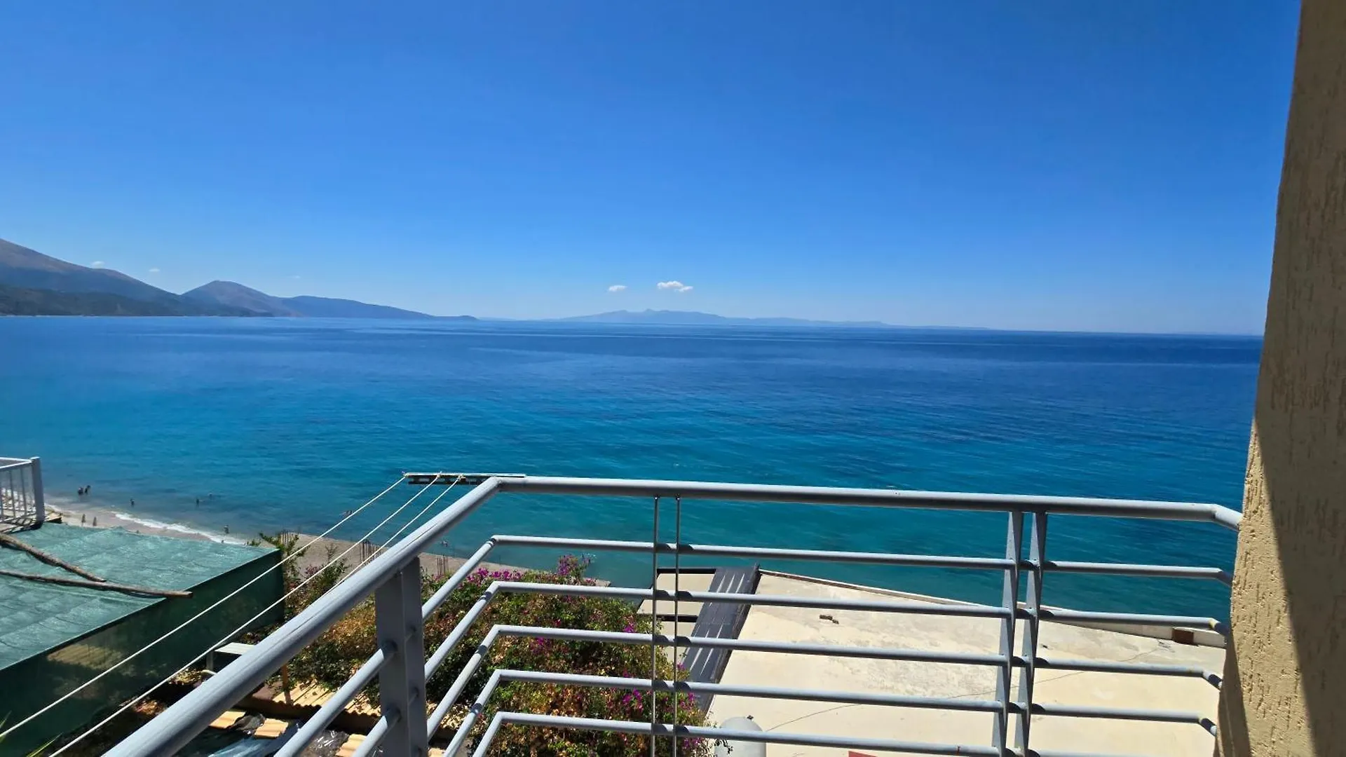 Sunset Apartments Qeparo