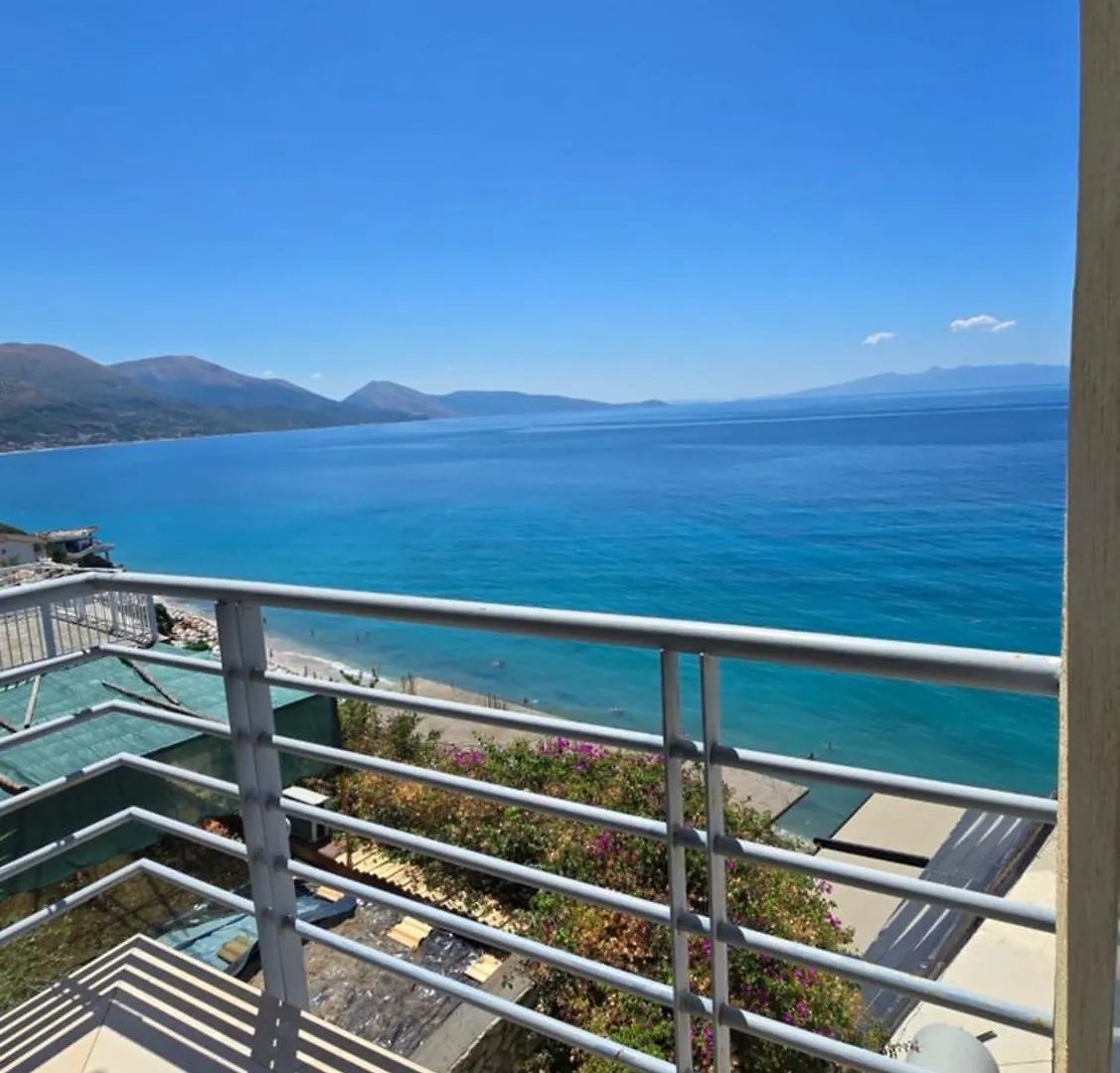 Sunset Apartments Qeparo