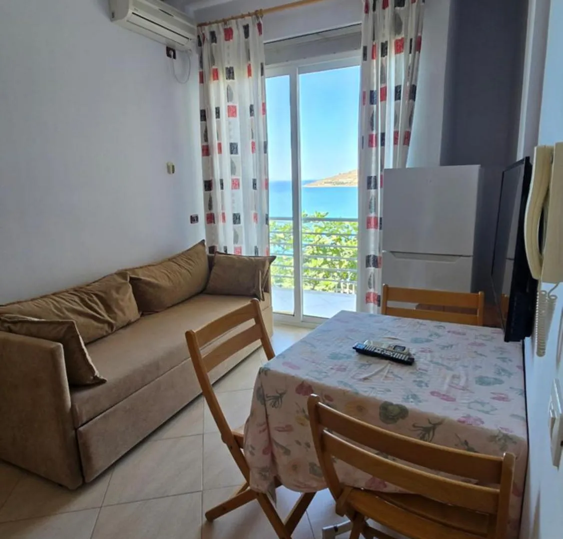 Sunset Apartments Qeparo