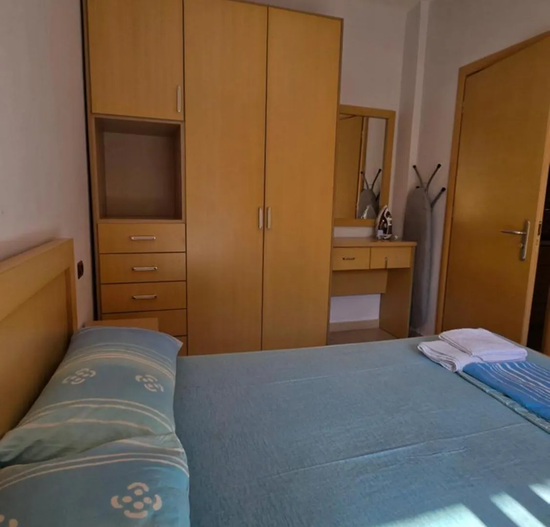 Sunset Apartments Qeparo